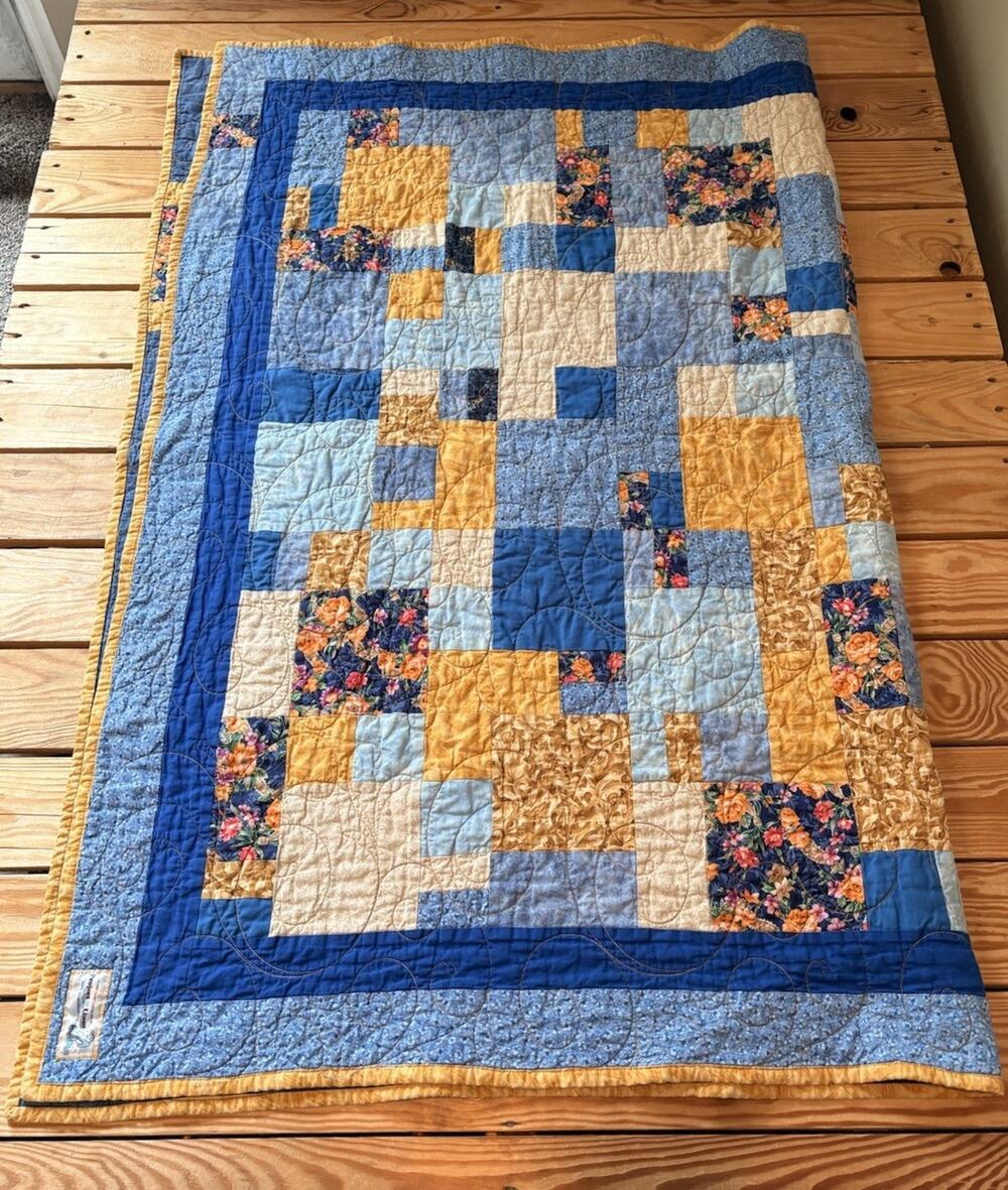 Project Linus Handmade Patchwork quilt Size 43x54 Blue Dd